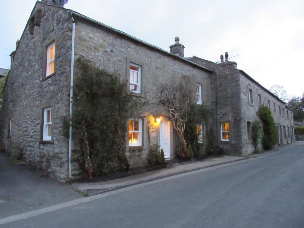 5 Star Cottage On The Green With Log Burner - Dog Friendly أوستويك المظهر الخارجي الصورة