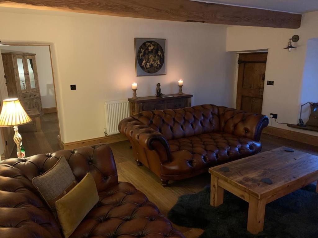 5 Star Cottage On The Green With Log Burner - Dog Friendly أوستويك المظهر الخارجي الصورة