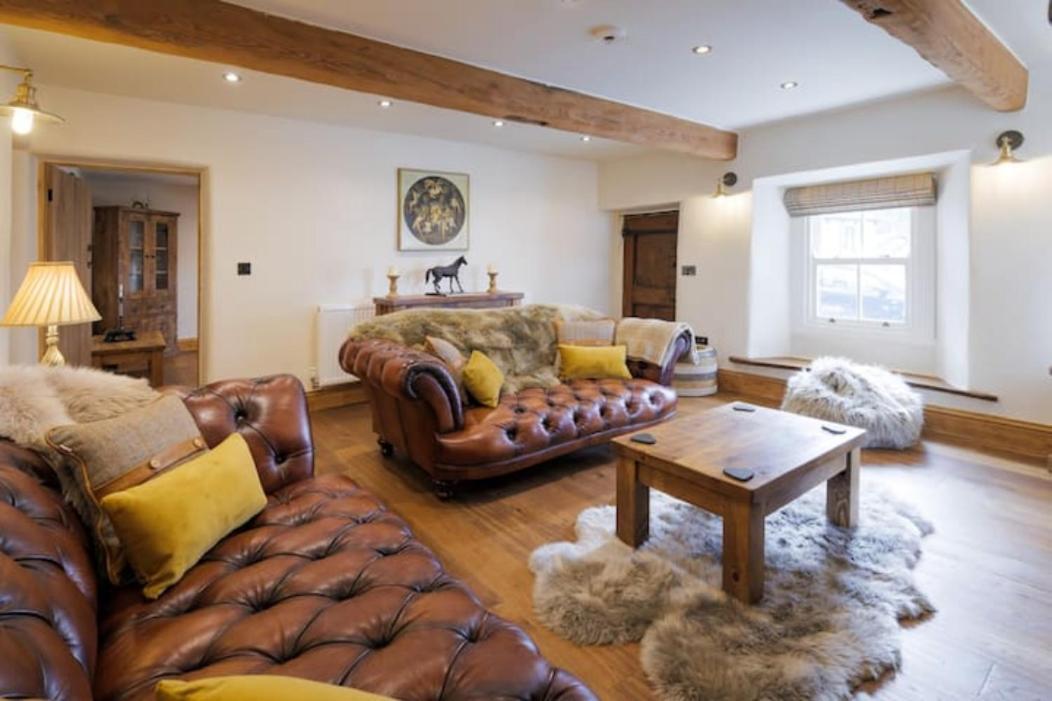 5 Star Cottage On The Green With Log Burner - Dog Friendly أوستويك المظهر الخارجي الصورة