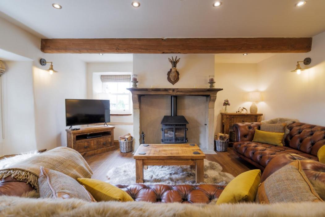 5 Star Cottage On The Green With Log Burner - Dog Friendly أوستويك المظهر الخارجي الصورة