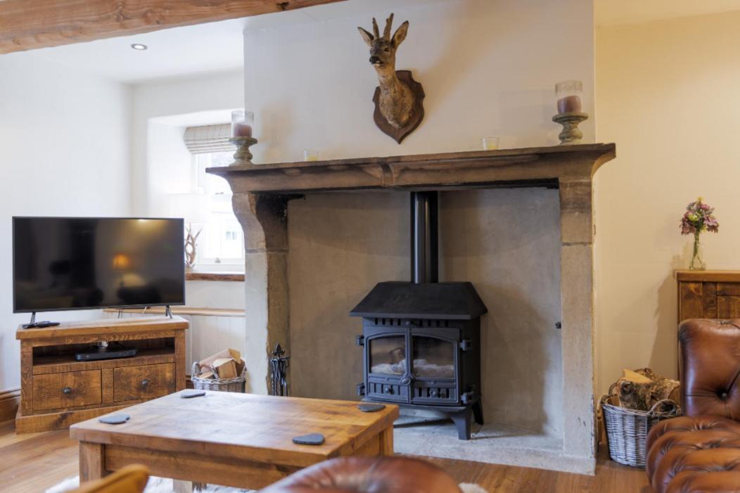 5 Star Cottage On The Green With Log Burner - Dog Friendly أوستويك المظهر الخارجي الصورة