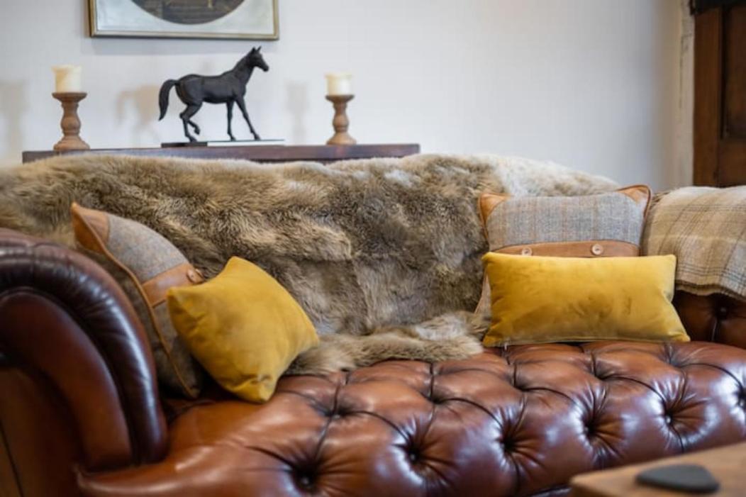 5 Star Cottage On The Green With Log Burner - Dog Friendly أوستويك المظهر الخارجي الصورة