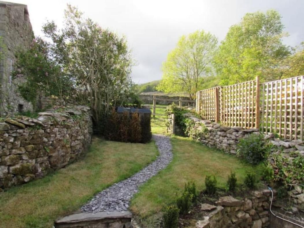 5 Star Cottage On The Green With Log Burner - Dog Friendly أوستويك المظهر الخارجي الصورة