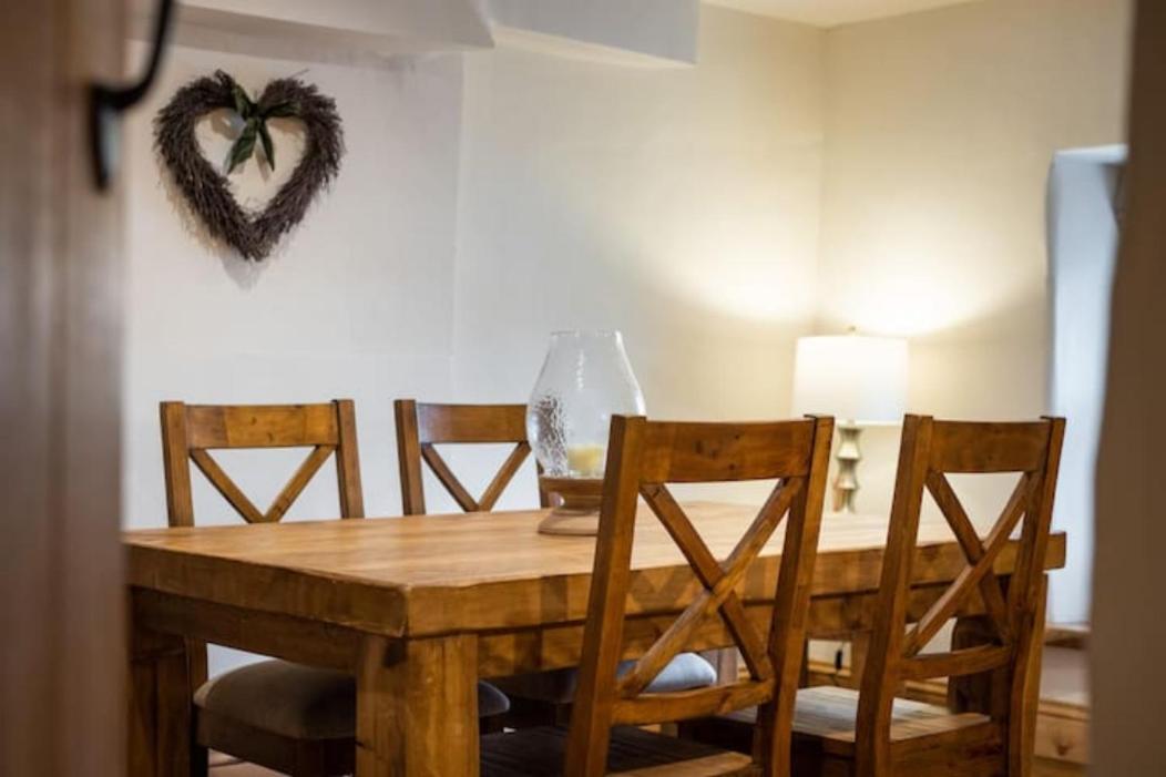 5 Star Cottage On The Green With Log Burner - Dog Friendly أوستويك المظهر الخارجي الصورة