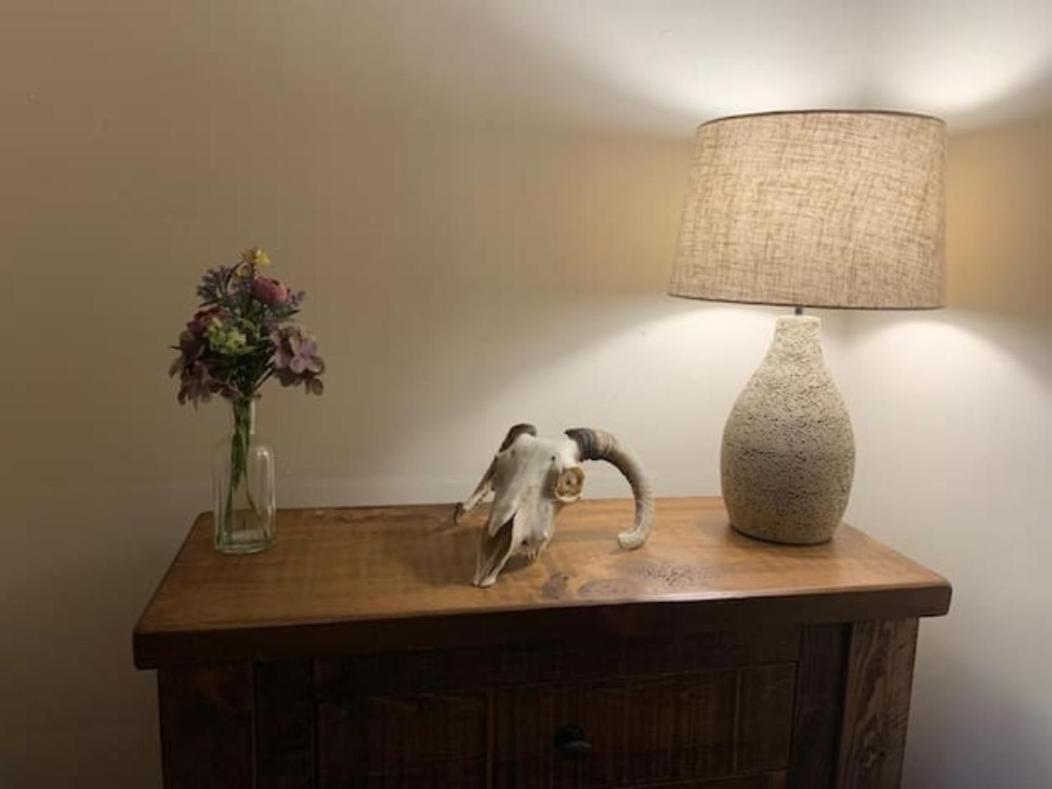 5 Star Cottage On The Green With Log Burner - Dog Friendly أوستويك المظهر الخارجي الصورة