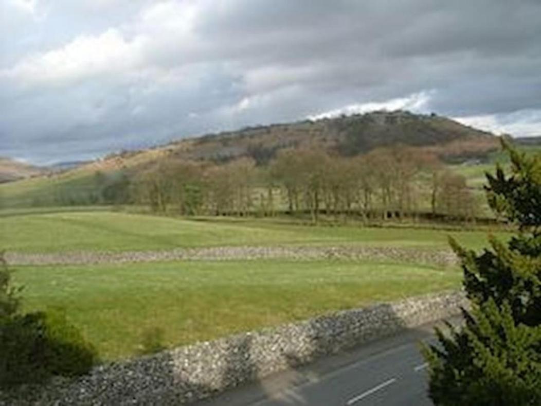 5 Star Cottage On The Green With Log Burner - Dog Friendly أوستويك المظهر الخارجي الصورة
